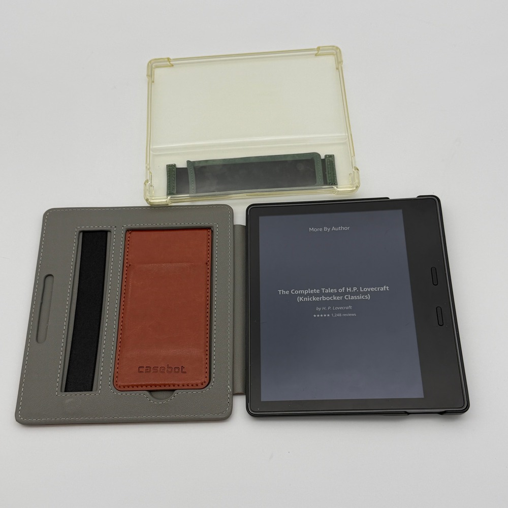 Amazon Kindle Oasis 9th Gen 8GB Wi-Fi E-Reader with Casebot Cover & Clear Cover